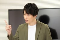 「シュウカツ4 人狼面接」より、森嶋秀太。