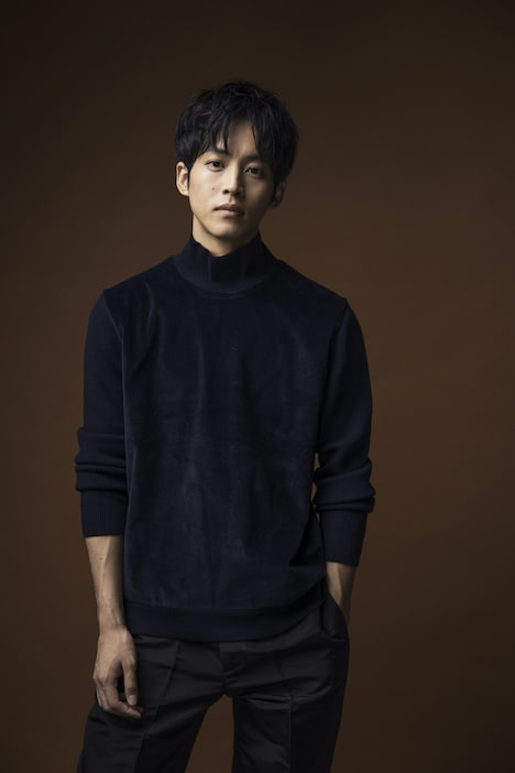 松坂桃李 (c)廣瀬靖士