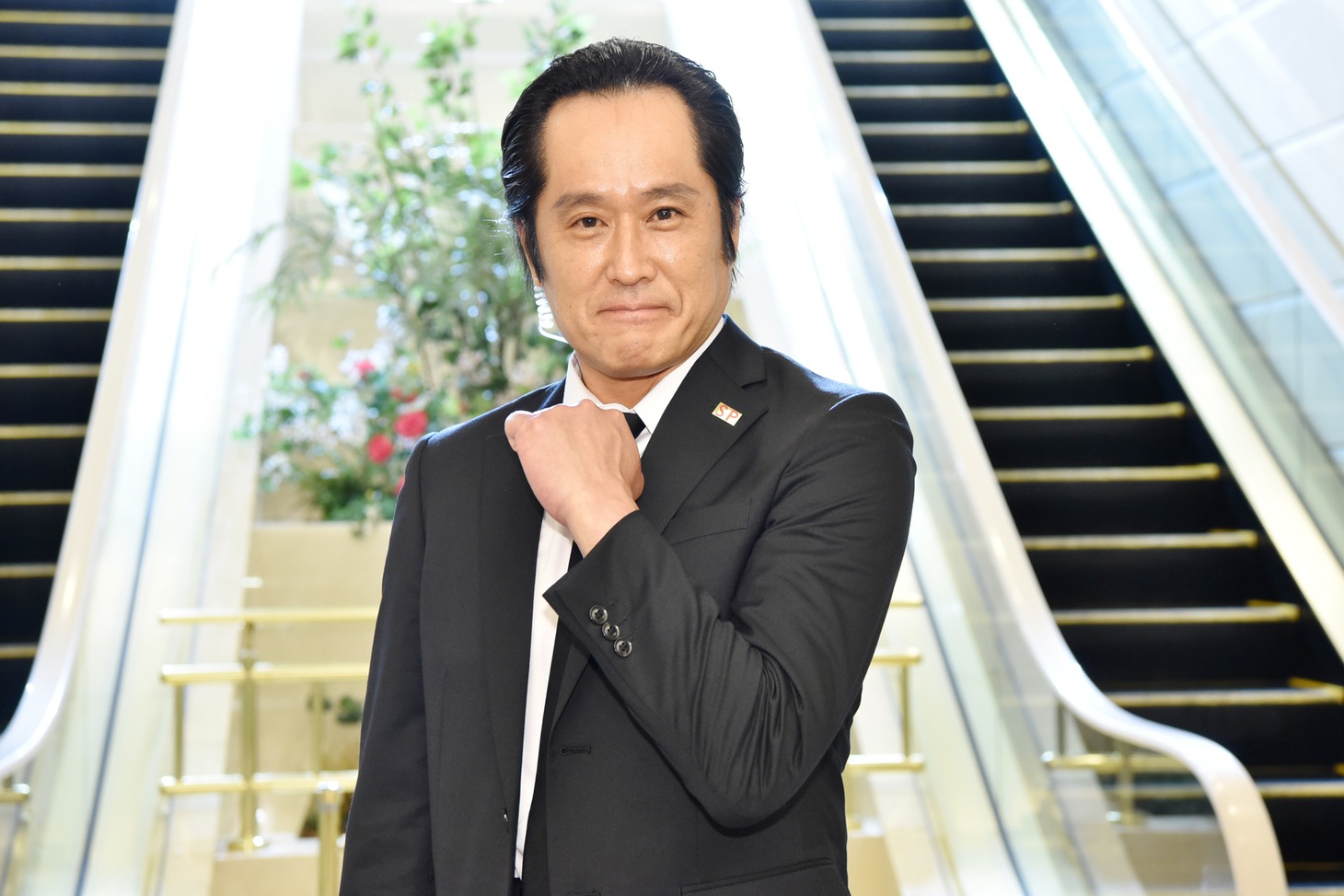 「美食探偵 明智五郎」最終話より、高岩成二。