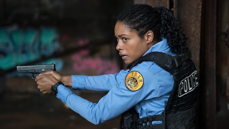 「ブラック アンド ブルー」