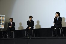 左から安里勇哉、伊藤昌弘、太田将熙。