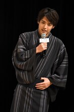 浴衣がキツいと明かした赤楚衛二。