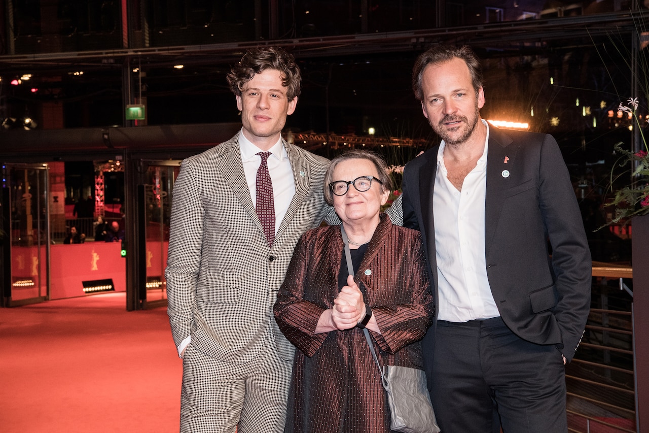 ジェームズ・ノートンとピーター・サースガード、ソ連の闇描いた共演作を語る