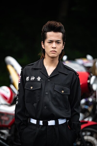 奥野壮演じる吉田正樹。