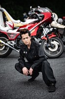 奥野壮演じる吉田正樹。