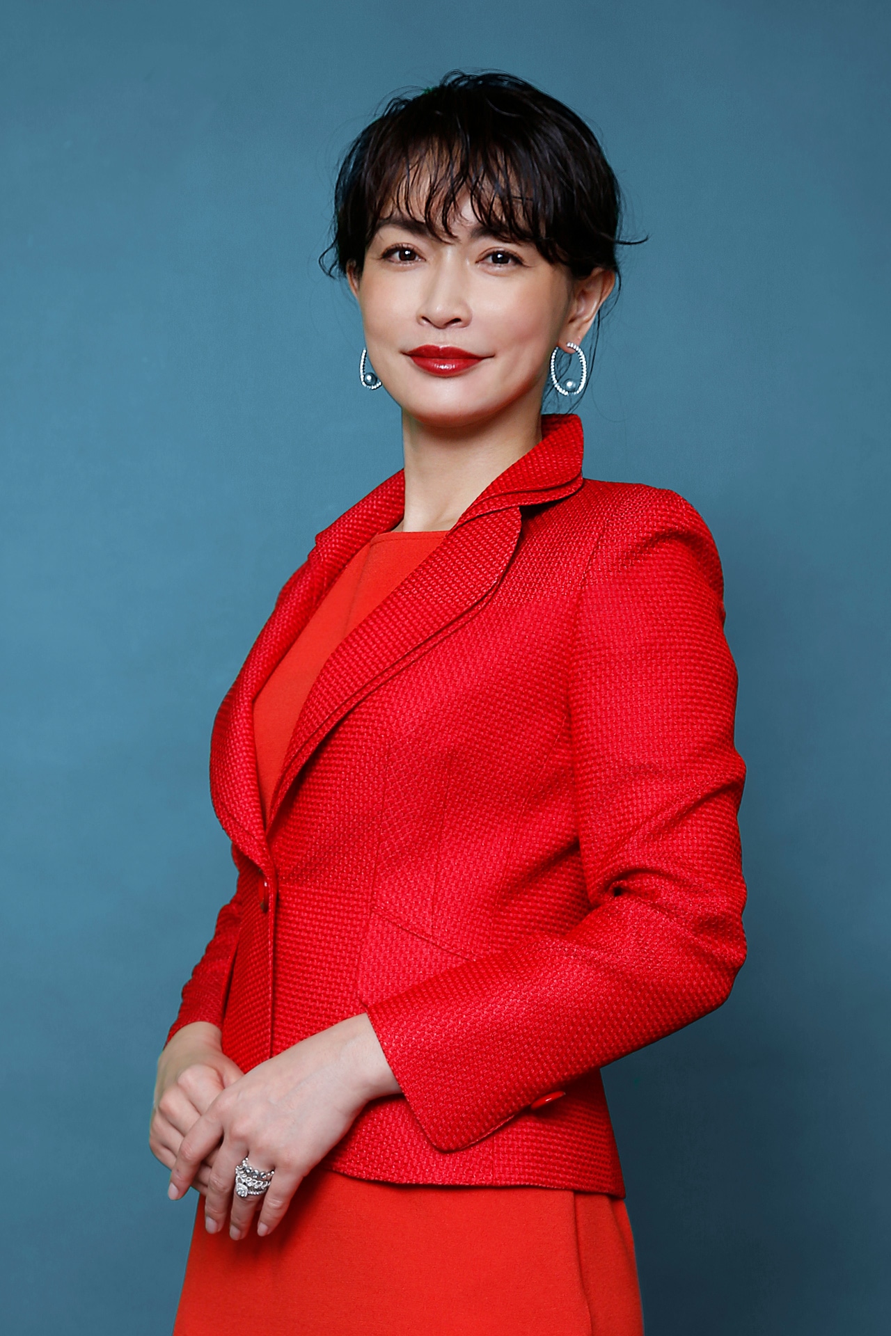 長谷川京子演じる山田ゲルハルト節子。