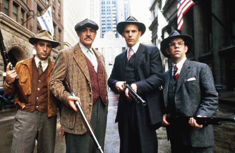 「アンタッチャブル」 TM & Copyright (c) 2020 Paramount Pictures. All rights reserved.