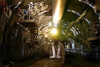 「前田建設ファンタジー営業部