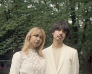 左からシャラ ラジマ、オカモトショウ。