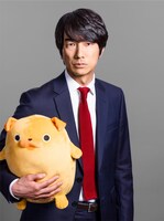 眞島秀和演じる小路三貴。