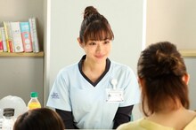 石原さとみ演じる葵みどり。