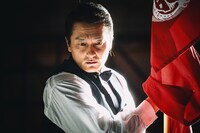 「TOKYOドラゴン飯店」より、本宮泰風演じる⿓。