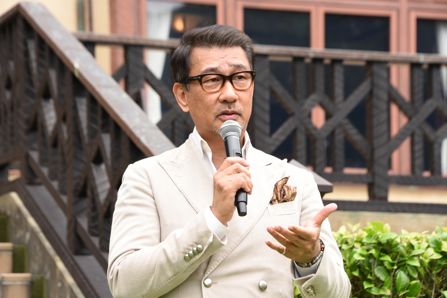 中井貴一
