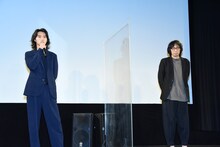 左から山崎賢人、行定勲。