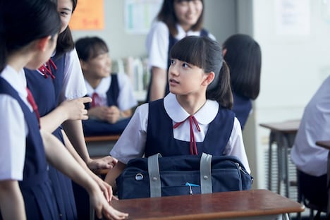 「宇宙でいちばんあかるい屋根」新場面写真