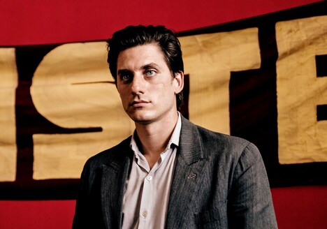 「マーティン・エデン」より、ルカ・マリネッリ演じるマーティン。