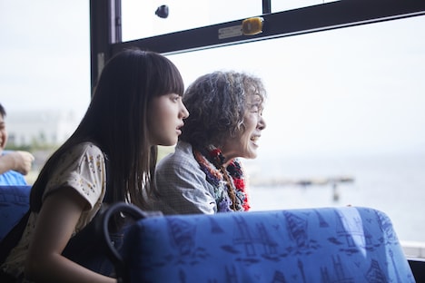 「宇宙でいちばんあかるい屋根」