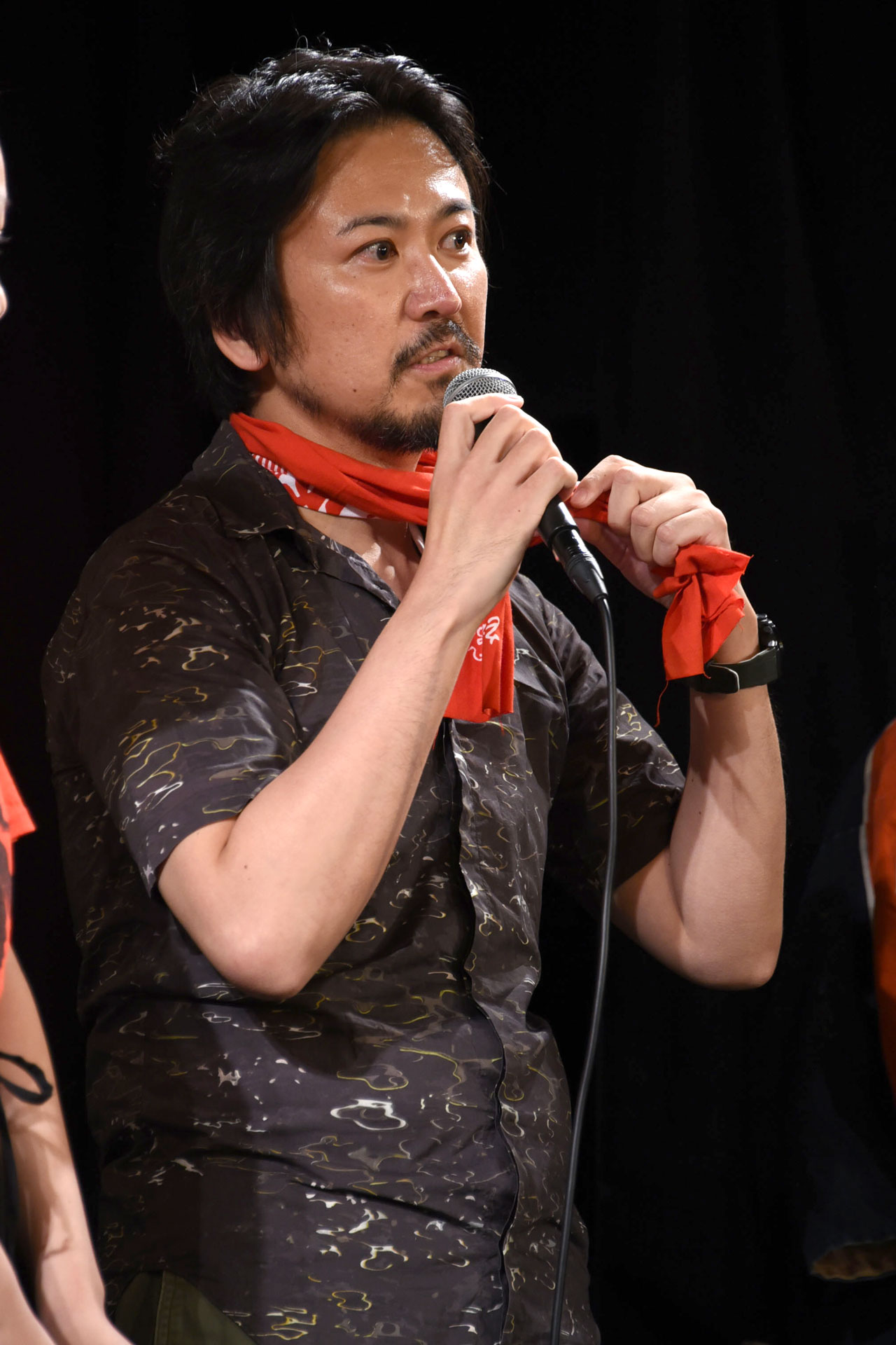 大西信満