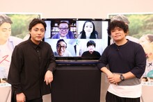 「ステップ」オンライントークショーにて、左から山田孝之、飯塚健。面面左上から時計回りに國村隼、白鳥玉季、秦基博、角田晃広。