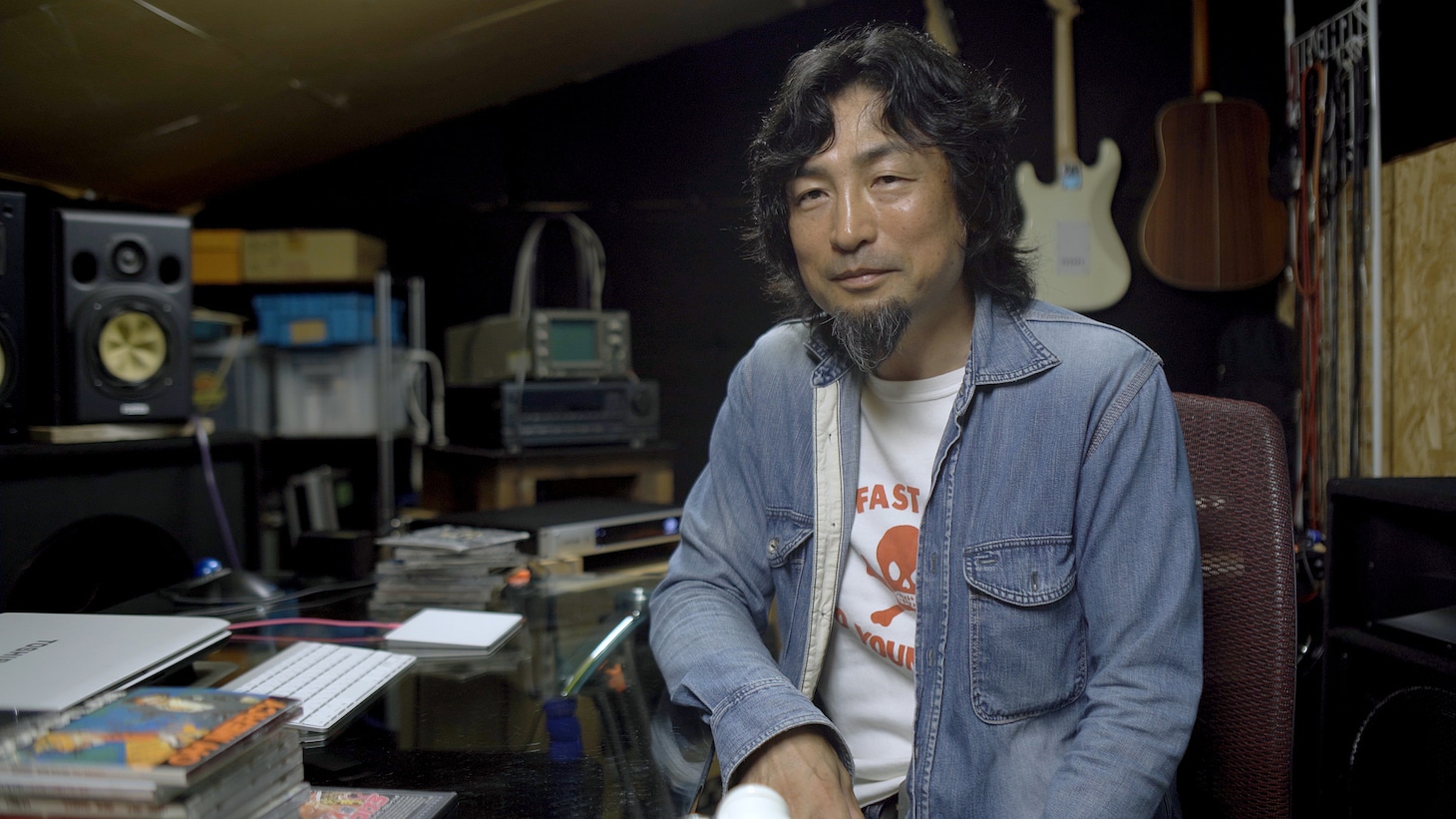 「JUST ANOTHER」より、SHINOBU。