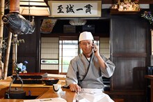 椎名桔平演じる神崎賢造。