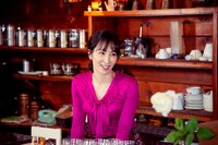 真飛聖演じる東海林真智子。