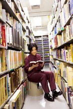 CREA9・10月合併号より、千葉雄大。（撮影：桑島智輝）