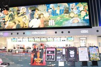 千葉・イオンシネマ幕張新都心の劇場ロビー。