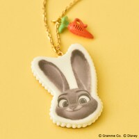 ジュディ ホームメイド キャロットケーキ ネックレス（税込1万2100円）