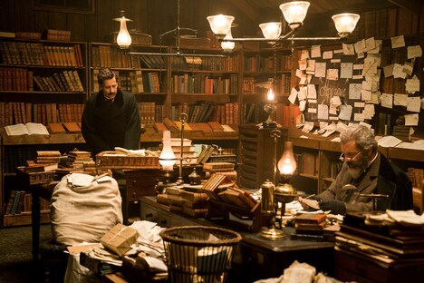 「博士と狂人」