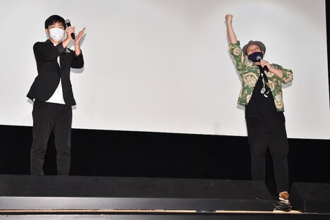 左から後藤淳平、木下半太。