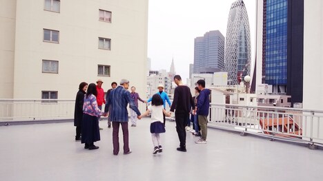 「ひびきあうせかい RESONANCE」