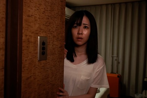 「せまいシングルルーム」