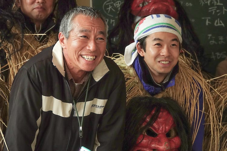柳葉敏郎が仲野太賀に出産祝い 泣く子はいねぇが 本編映像の一部公開 コメントあり 映画ナタリー