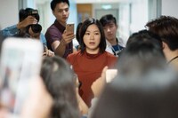 「ビクティム（たち）」