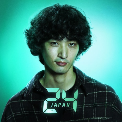 上杉柊平演じる長谷部研矢。