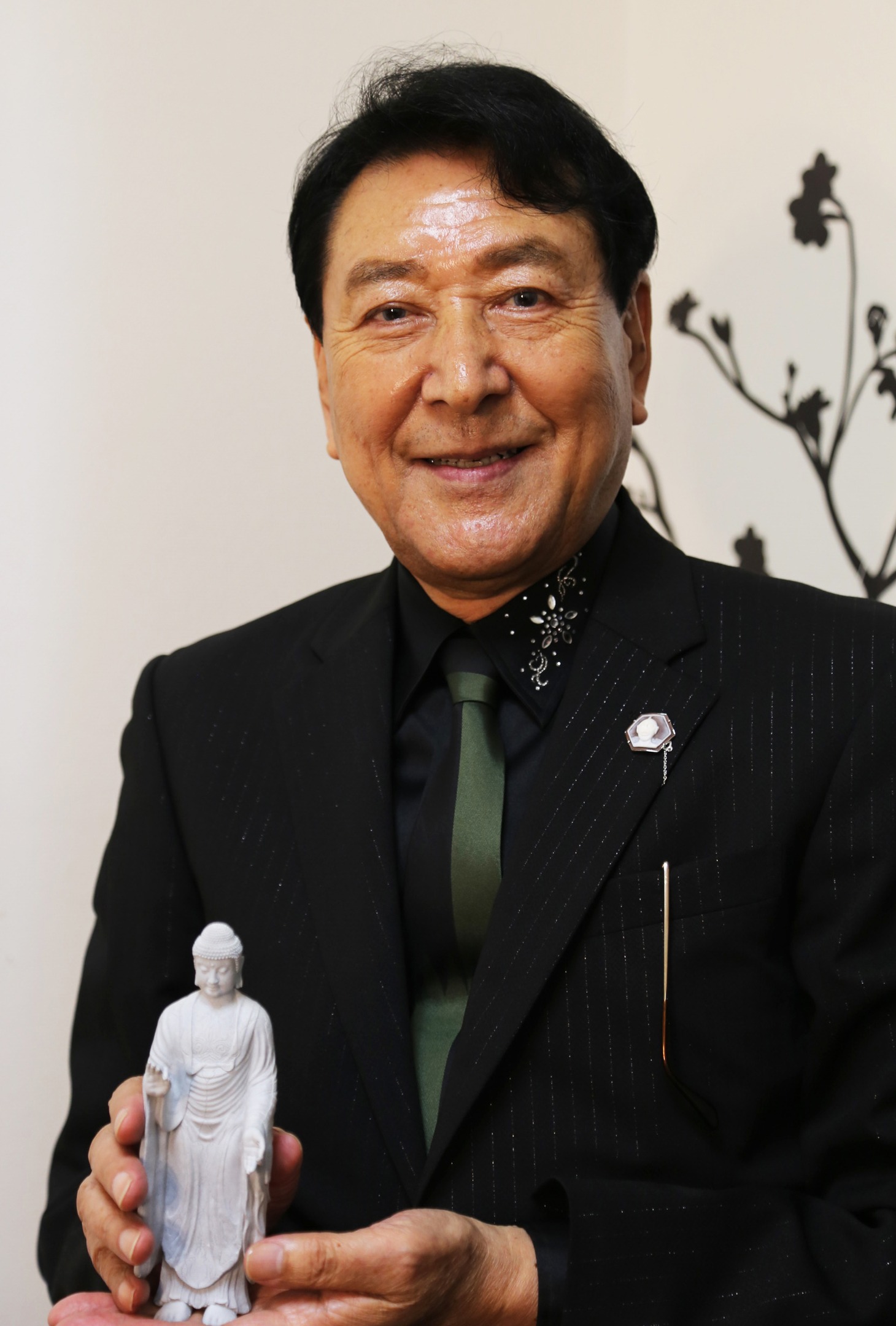 古谷敏