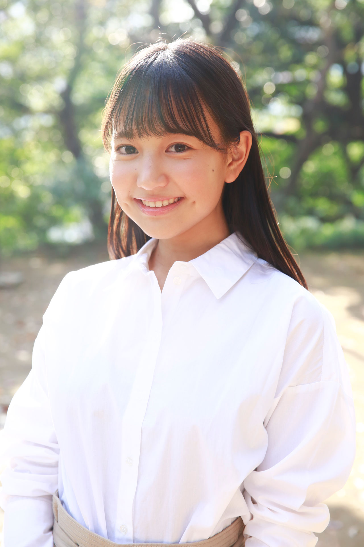 福室莉音