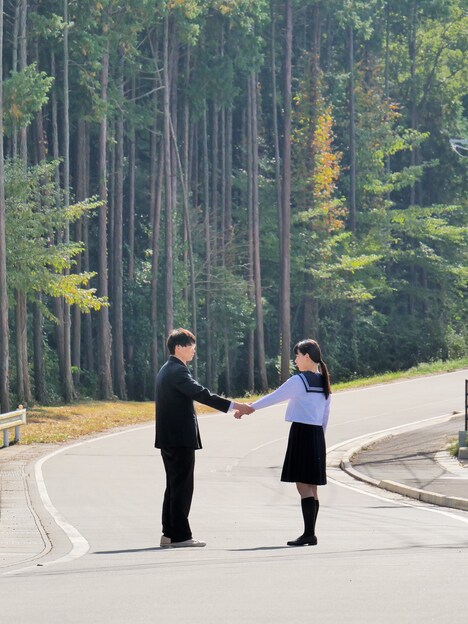 「ファンファーレが鳴り響く」新場面写真