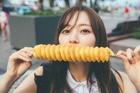 梅澤美波1st写真集「夢の近く」より (c)東京祐