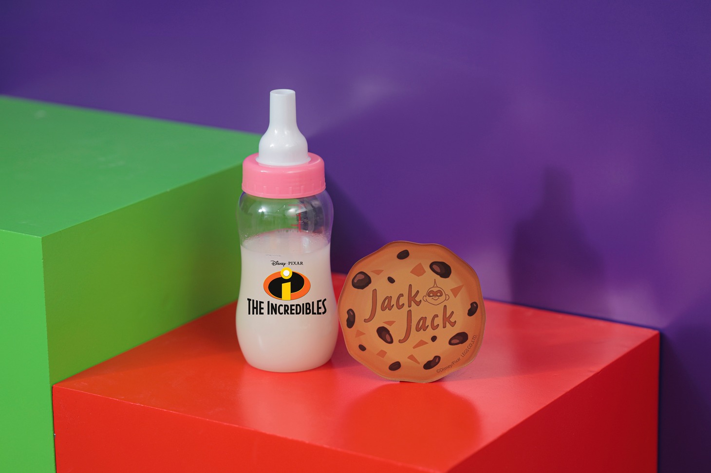＜Mr.インクレディブル / ジャックジャック＞チョコチップクッキースムージー（税込1089円 / コースター付き税込1749円）