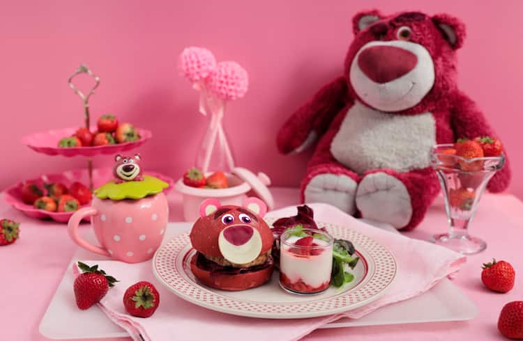 ロッツォのいちごフェアも ピクサー満喫できる限定カフェが全国3カ所にオープン 映画ナタリー