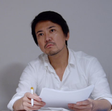 大西信満演じる間島アラン。