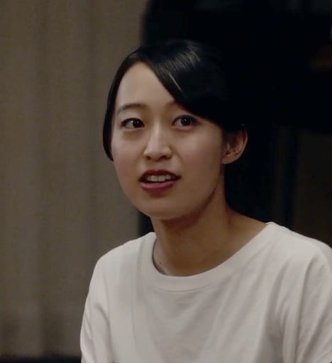 葉月あさひ演じる小夏。