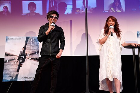 左からGACKT、LiLiCo。