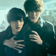 岡田将生×志尊淳「さんかく窓の外側は夜」新たな公開日が決定