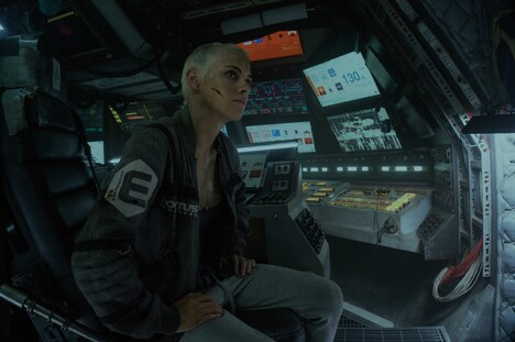 「アンダーウォーター」