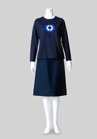 公開記念ニット（発売元：クイーポ）