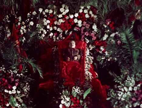 「国葬」 (c)ATOMS & VOID