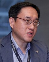 チョン・ジウク